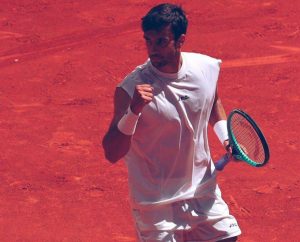 Lorenzo Musetti cartonne à Madrid et fera son entrée dans le top-10