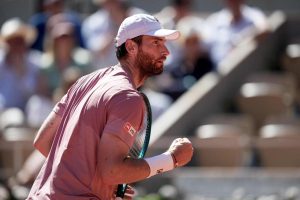 Quentin Halys accroche Holger Rune sur cinq sets mais s’incline