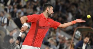 Roland Garros > Djokovic évite Sinner, totalement épargné, et affrontera un Français au premier tour