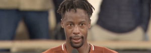 Roland Garros > Monfils, après sa victoire en cinq sets : « Le match était fini à 15-40 dans le premier jeu du match. J&rsquo;ai embrassé le panneau Engie »
