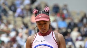 Insolite, WTA – Montréal > La mésaventure de Naomi Osaka : « Quand l&rsquo;alarme incendie te demande d&rsquo;évacuer ton hôtel, tu prends ton passeport et tu descendes 12 étages à pied »