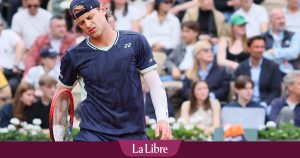 Roland-Garros : le Belge Zizou Bergs sorti du tournoi face à Giovanni Mpetshi Perricard