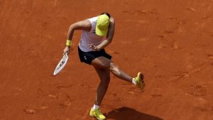 Tennis : « Garde la tête haute ! » Très affectée après sa défaite et nerveuse durant le tournoi de Madrid, Iga Swiatek endeuillée ?