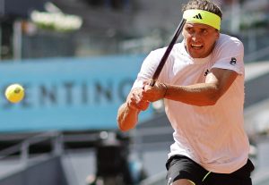 Zverev dompte Fils et garde ses chances de doublé à Rome intactes