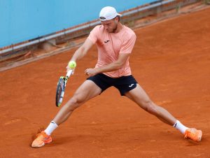 derrière Arthur Fils, les Français en panne à deux semaines de Roland-Garros