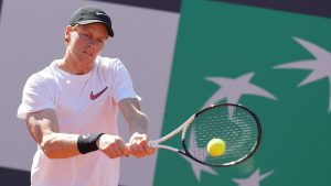 les supporters italiens n&rsquo;ont d&rsquo;yeux que pour Sinner, de retour à la compétition après sa suspension pour dopage