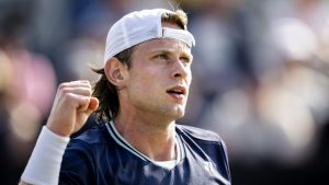 ATP Rosmalen : Zizou Bergs s’offre la deuxième finale de sa carrière grâce à sa victoire face à Reilly Opelka, « c’est chouette d’y être parvenu »