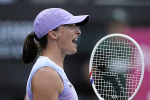 Battue en finale par Jessica Pegula, Iga Swiatek passe à côté d&rsquo;un premier titre sur gazon à Bad Homburg