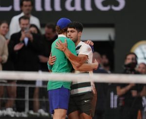 Carlos Alcaraz est une fois de plus roi de Roland-Garros