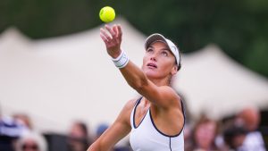 « Elle est super belle, c’est tout ce que je sais », l’aveu de Sabalenka avant d’affronter la mannequin Carson Branstine