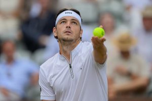 Fritz bat Zverev et s’impose à Stuttgart