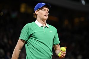 Malgré sa défaite en finale de Roland-Garros, Jannik Sinner augmente son avance sur Carlos Alcaraz au classement ATP
