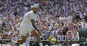 Nick Kyrgios tire une fois de plus un trait sur la tournée sur gazon – rts.ch