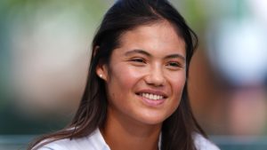 « Nous sommes juste de bons amis », la mise au point de Raducanu sur sa relation avec Alcaraz