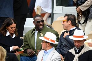 Omar Sy, Kévin Mayer, Dustin Hoffman… Les stars au rendez-vous pour la finale dames de Roland-Garros