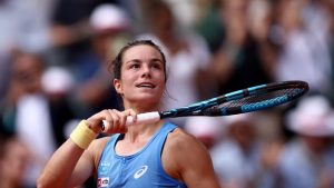 Tennis : pourquoi Loïs Boisson va continuer à grimper au classement même si elle ne gagne quasiment aucun match jusqu’à l’année prochaine ?