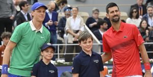 Roland Garros > Tsonga, devant le match entre Djokovic et Sinner : « On est en train d&rsquo;assister à un monument du tennis. C&rsquo;est une dinguerie »