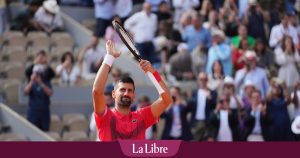 Roland-Garros: après s&rsquo;être incliné au premier set, Djokovic domine Zverev pour rejoindre le carré final