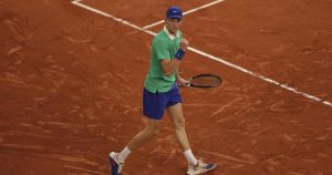 Sinner écarte Rublev et rejoint les quarts – rts.ch