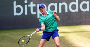 Tennis – ATP – Halle : Sinner renoue avec la victoire, Humbert battu d&rsquo;entrée