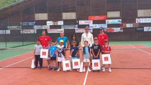 Tennis jeunes : la « Galaxie Verte » régale à Castelnaudary avec 8 talents de 8 à 10 ans venus de toute la région