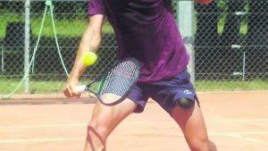 Tennis (tournoi Future de Montauban). Tout le monde à la poursuite de Matteo Martineau