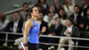 Tennis : Loïs Boisson remporte un match décousu, se qualifie en quart de finale et enchaîne deux victoires pour la première fois depuis Roland-Garros