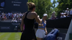 VIDEO. Tennis : « Va te faire foutre », personne ne t’aime ! » Violente altercation entre deux joueuses professionnelles à la fin d’un match