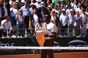 Vidéo. Ousmane Dembélé présente la Ligue des champions à Roland-Garros et au public du Philippe-Chatrier
