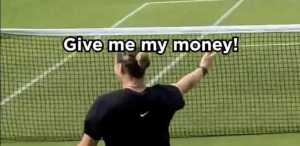 Wimbledon, Vidéos > Après Sinner, Sabalenka s&rsquo;offre Djokovic à l&rsquo;entraînement : « Donne-moi mon argent. Tu as du liquide ? »