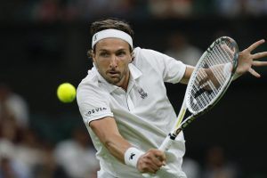 Wimbledon  : un set partout entre Rinderknech et Zverev, match interrompu par le couvre-feu