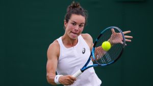 Boisson s&rsquo;incline à Bastad face à la 128e mondiale