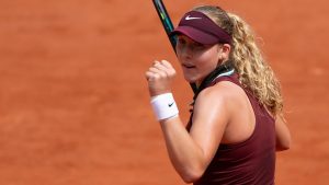 qui est Mirra Andreeva, la prodige du tennis mondial qui veut mettre fin au rêve de Loïs Boisson?