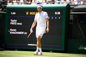 « À un moment donné, je dois battre ces gars-là » : Taylor Fritz lucide après sa défaite en demi-finales de Wimbledon face à Alcaraz