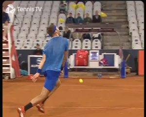 ATP – Kitzbühel > Hugo Gaston, on est pas très loin d&rsquo;un comportement anti-sportif !