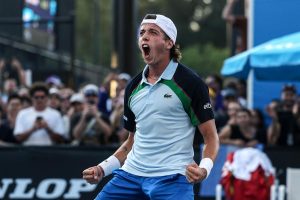 Cazaux prend le meilleur sur Rinderknech et va vivre sa première finale sur le circuit principal