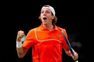 Cazaux s’impose sur le fil face à Buse à Kitzbühel