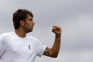 Cobolli, « un match presque parfait » pour s&rsquo;offrir Mensik à Wimbledon et un premier huitième de finale en Grand Chelem