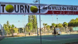 Figeac. Tennis : coup d’envoi du tournoi