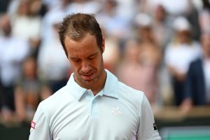 Flavio Cobolli met fin au bref retour de Richard Gasquet, la France éliminée de la Hopman Cup par l&rsquo;Italie