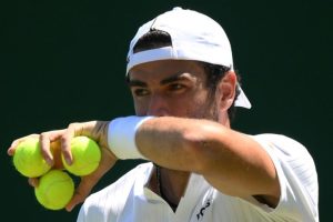 « J’ai besoin de prendre un peu de temps et de réfléchir à mon avenir », Berrettini déprimé après sa défaite d’entrée à Wimbledon