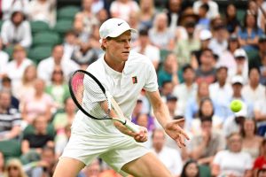 « J&rsquo;essaie de finir le match aussi vite que je le peux » : Sinner expéditif  à Wimbledon