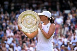 « Même si Sabalenka s’était qualifiée, il aurait fallu qu’elle joue à son meilleur niveau pour rivaliser », Bartoli revient sur la finale de Swiatek contre Anisimova à Wimbledon