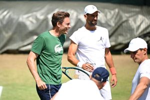 Nicolas Mahut a échauffé Novak Djokovic ce jeudi à Wimbledon