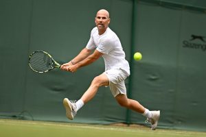 Pas de miracle pour Adrian Mannarino, éliminé par Andrey Rublev au troisième tour de Wimbledon