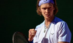 Rublev écarte Mannarino pour rejoindre les huitièmes à Wimbledon