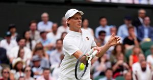 Tennis – Wimbledon (H) : Sinner peu ému de battre un record de Federer