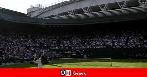 Un célèbre acteur britannique pris en flagrant délit de sieste à Wimbledon (PHOTOS)