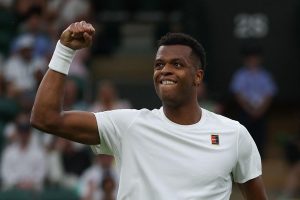 VIDEO – Wimbledon : flashé à 246 km/h, Giovanni Mpetshi Perricard bat le record du service le plus rapide du tournoi