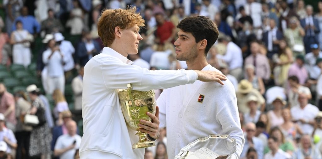 ATP > John Lloyd, ex-31ème nage en plein délire : « Si les fans se souviennent des grands matchs c’est parce qu’ils ont eu lieu en Grand Chelem, peu importe le nombre de sets »